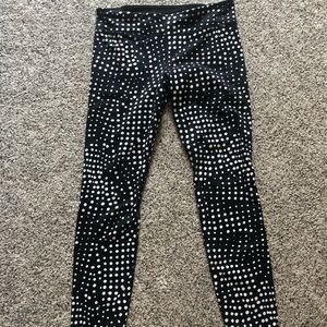 Women’s under Armour athletic leggings